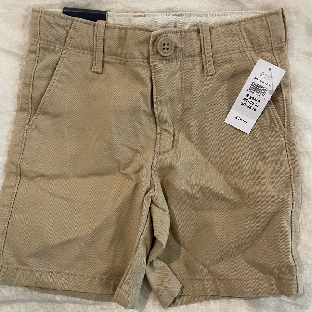 NWT GAP Khaki Shorts 2T